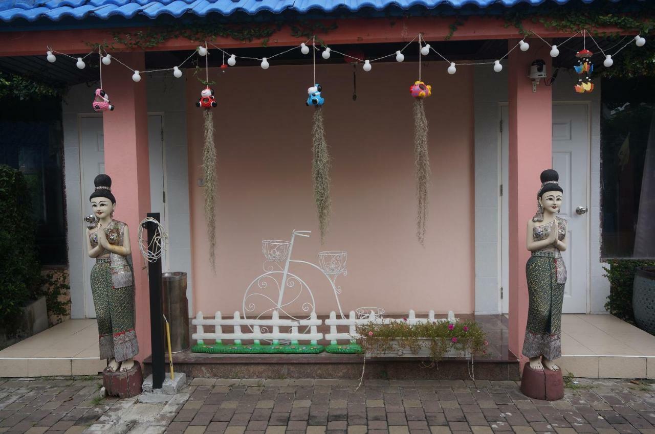 58 Ville Resort バンコク都 エクステリア 写真